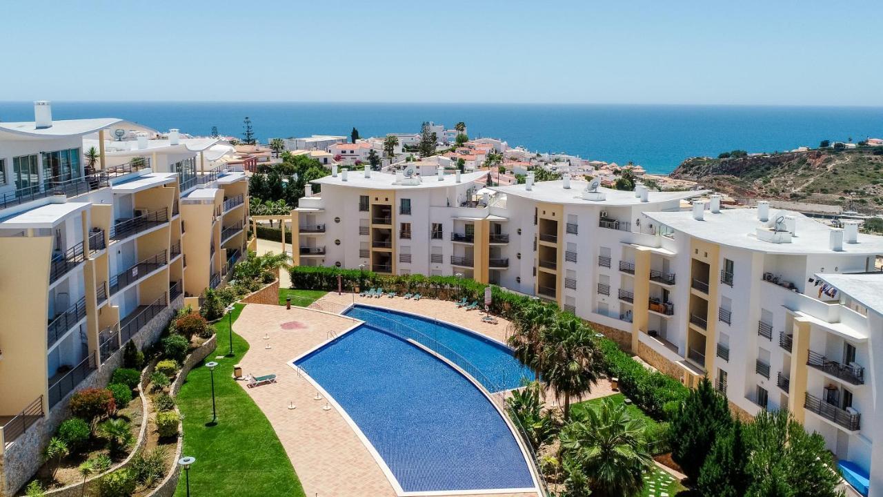 Bnb Homes Ocean View Apartment With Huge Sunny Terrace, 2 Swimming Pools & Tennis Court 阿尔布费拉 外观 照片