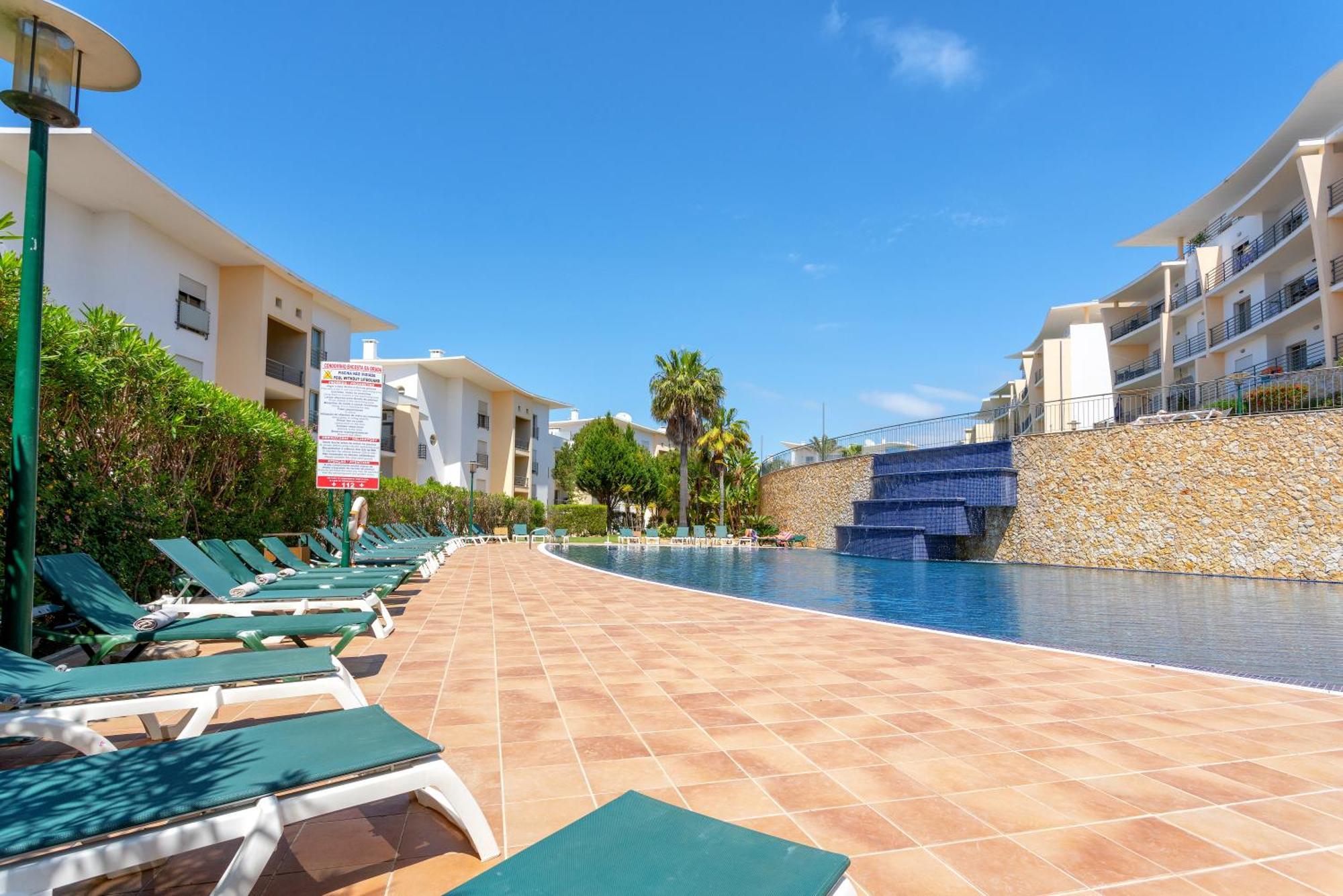 Bnb Homes Ocean View Apartment With Huge Sunny Terrace, 2 Swimming Pools & Tennis Court 阿尔布费拉 外观 照片